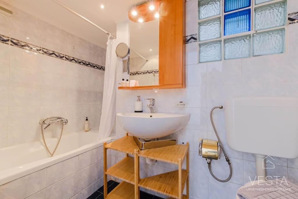 Sea La Vie Apartment, Vesta Philoxenia Солун Екстериор снимка